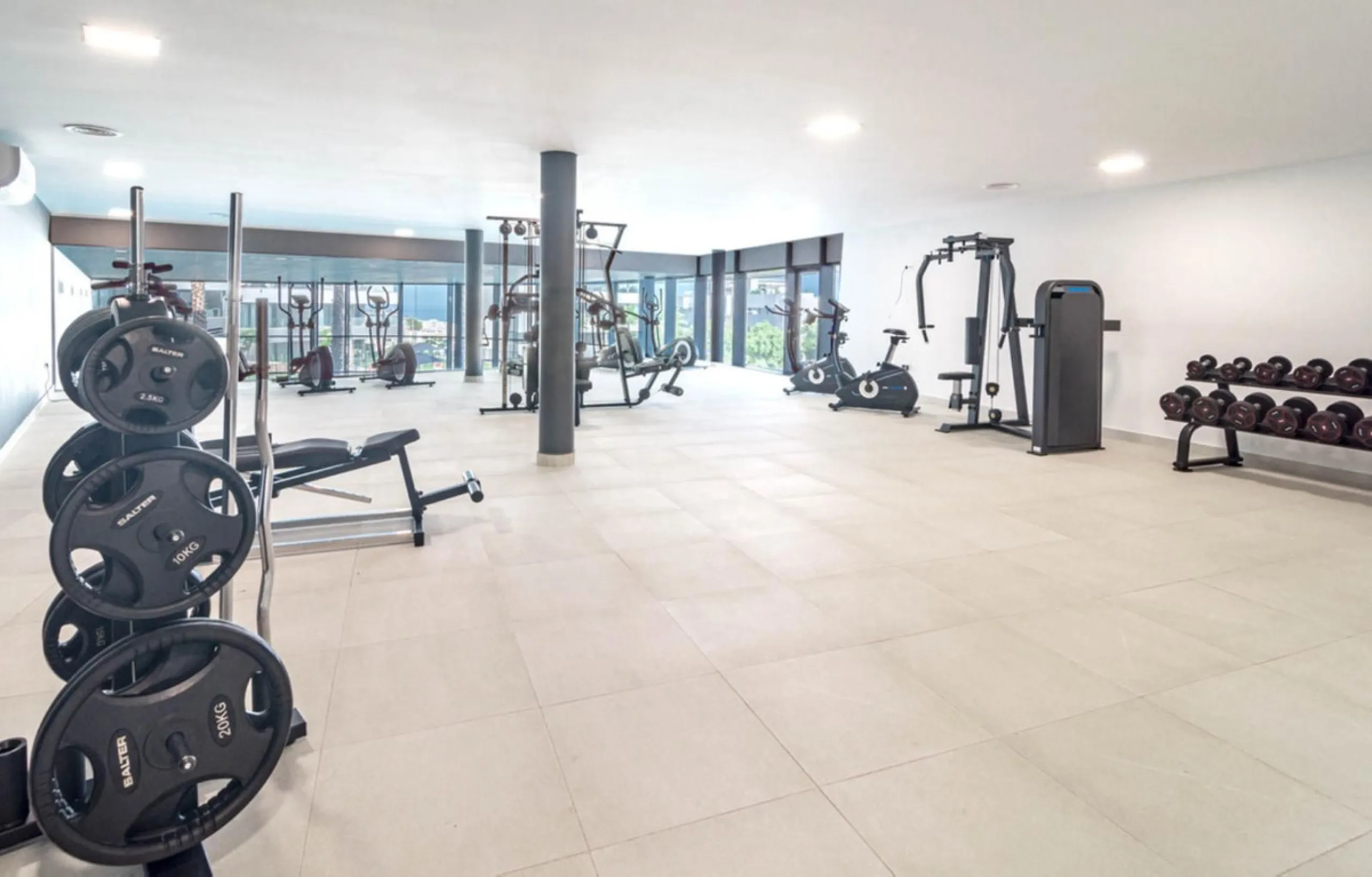 Stunning 3-Bedroom penthouse in Las mesas, estepona – Panoramic Views & Resort-Style Living