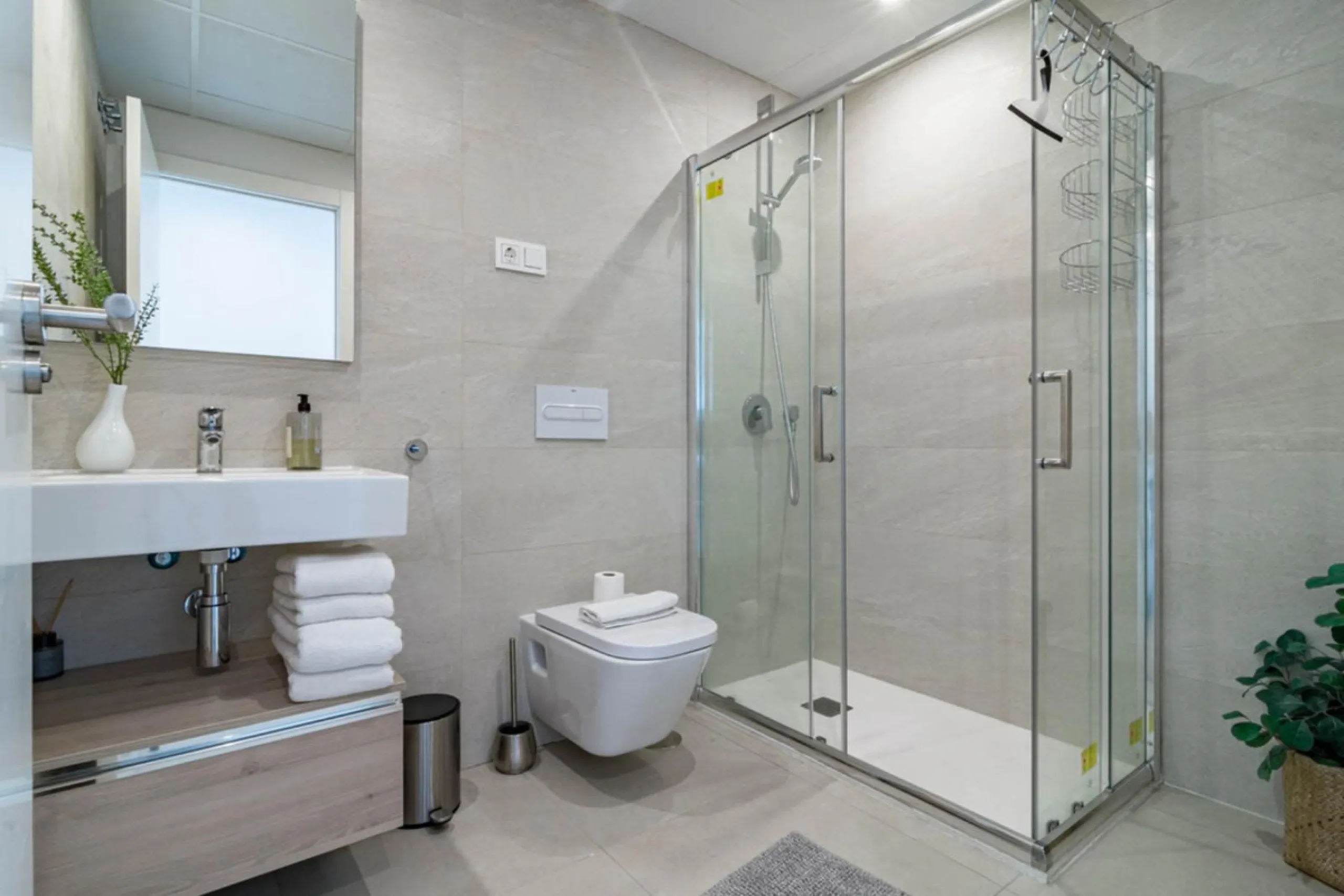 Stunning 3-Bedroom penthouse in Las mesas, estepona – Panoramic Views & Resort-Style Living
