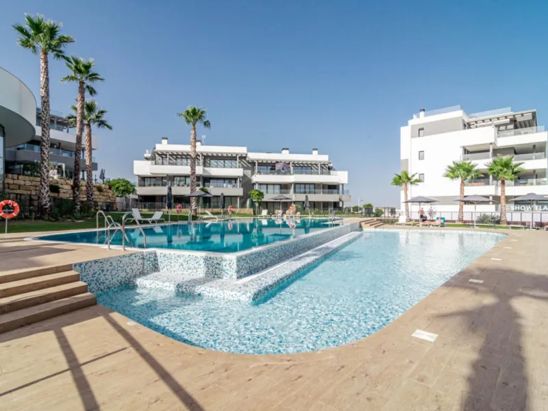 Stunning 3-Bedroom penthouse in Las mesas, estepona – Panoramic Views & Resort-Style Living