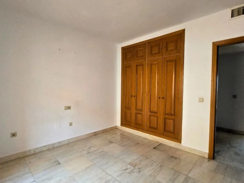 House - Townhouse в продаже в Mijas, Málaga. В доме 4 спален и 5 ванных комнат. Площадь дома 272 м²