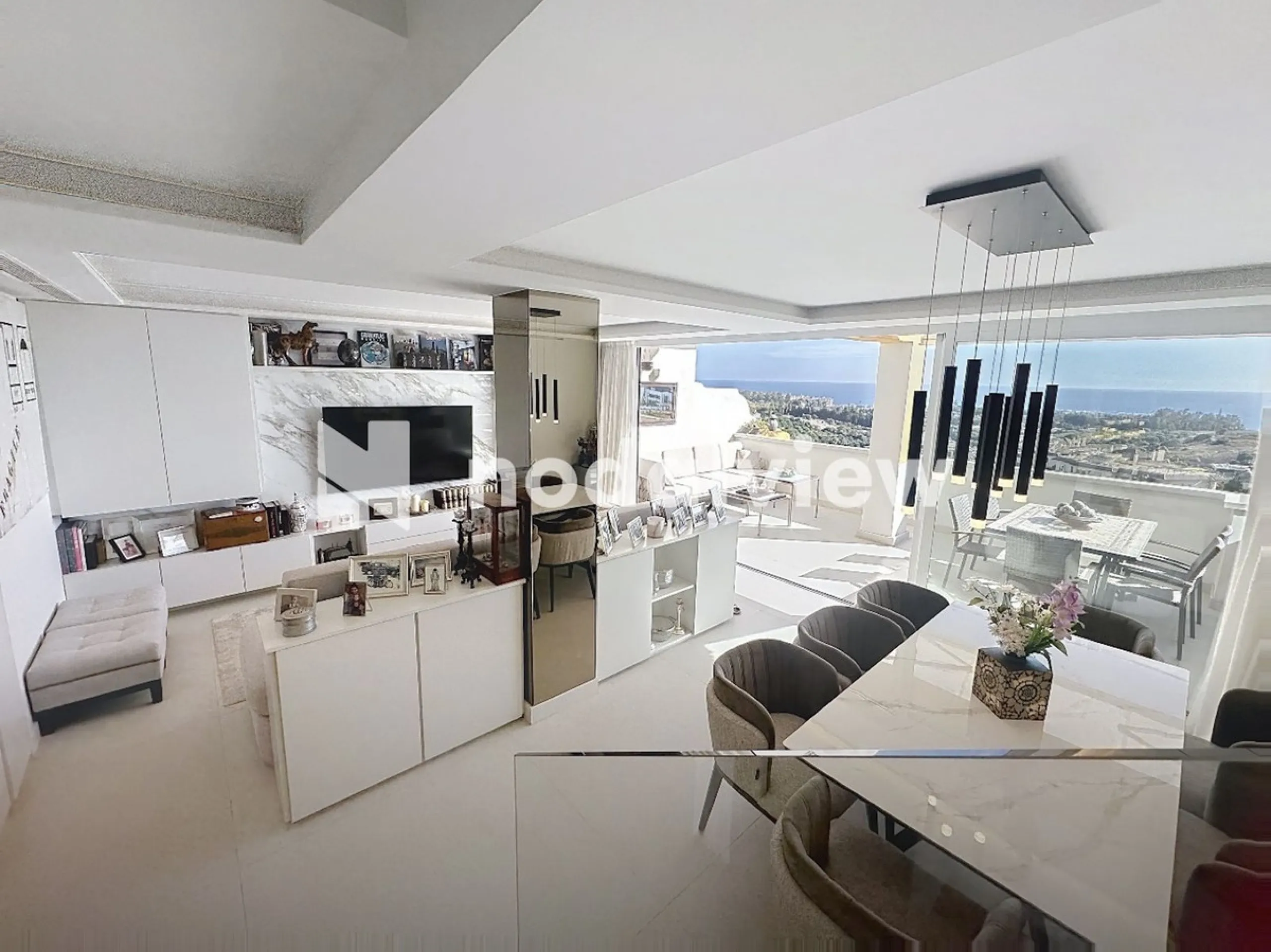 This exceptional triplex penthouse stands out as one of the most unique and meticulously designed properties in the Selwo area of Estepona. Its current owners, **renowned interior designers**, carried out a complete **bespoke, full-scale renovation**, ori