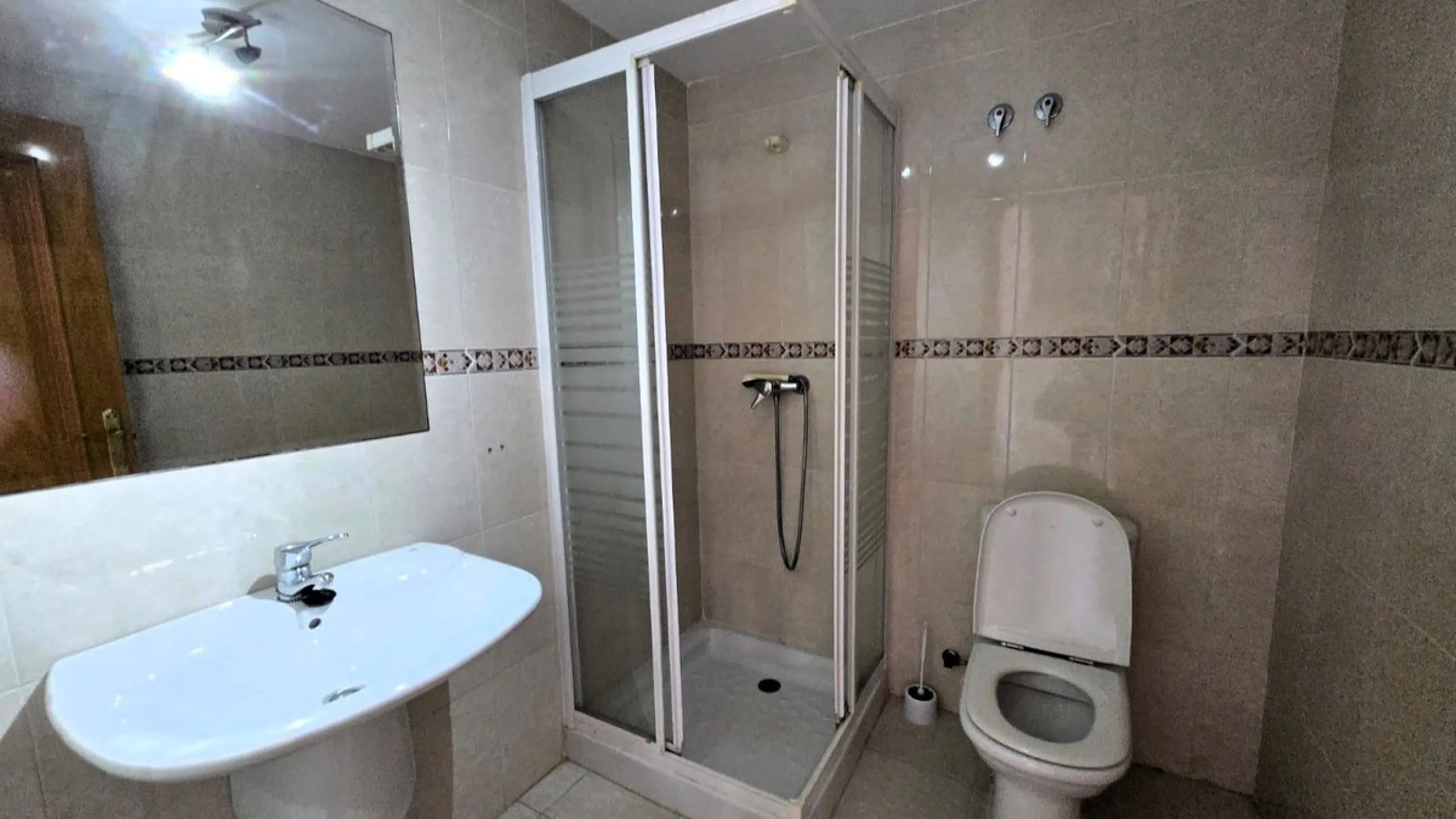 House - Townhouse в продаже в Mijas, Málaga. В доме 4 спален и 5 ванных комнат. Площадь дома 272 м²