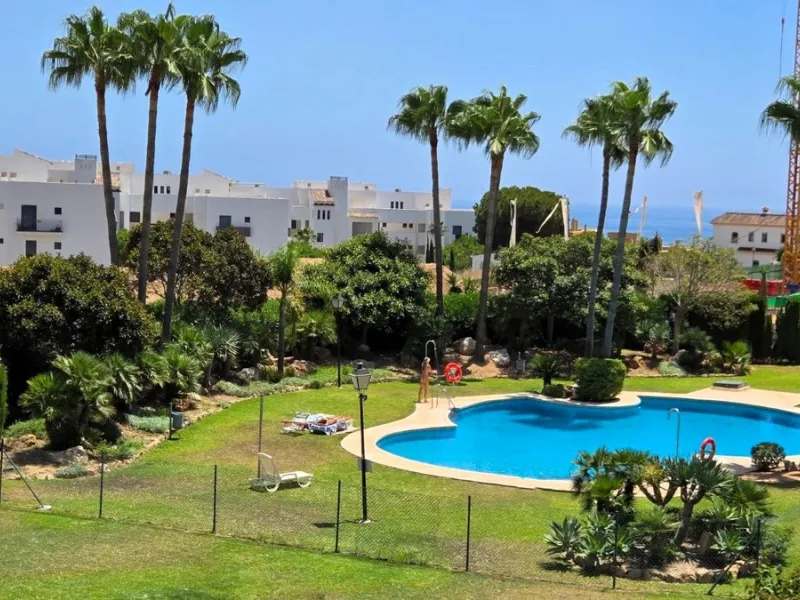 House - Townhouse в продаже в Mijas, Málaga. В доме 4 спален и 5 ванных комнат. Площадь дома 272 м²