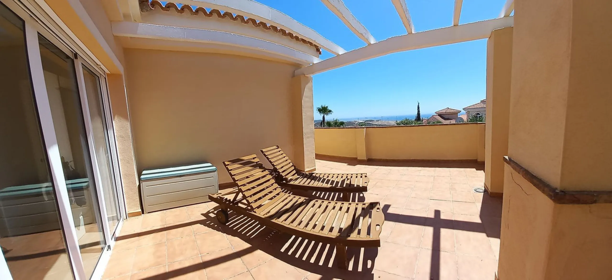 Located in the rolling hills of Mijas Costa, in the upper part of Riviera del Sol, this large villa offers the perfect balance of space, comfort, and convenience for family living. Positioned beside Cala Nova and right next to the exciting new One Bali Vi