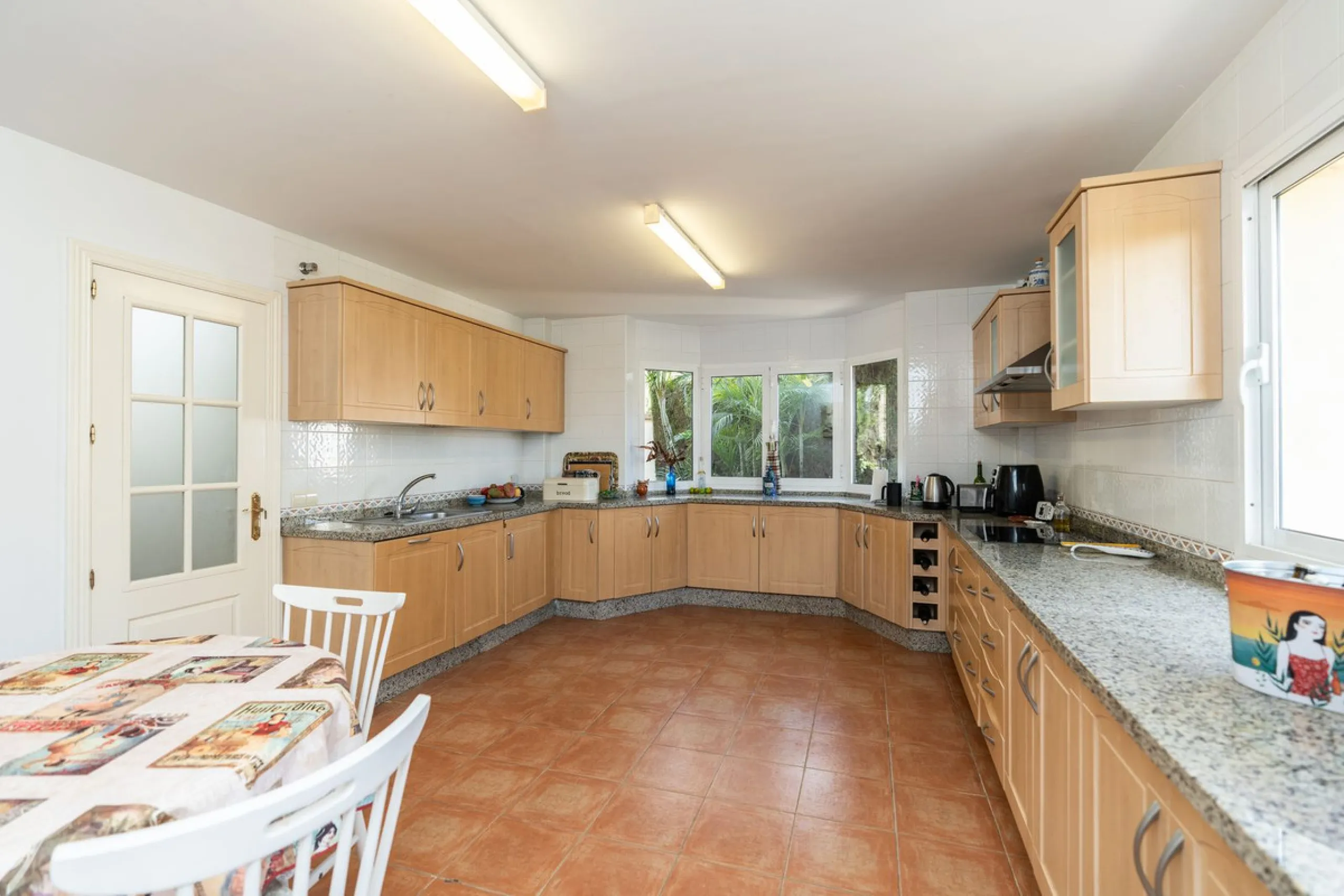 Located in the rolling hills of Mijas Costa, in the upper part of Riviera del Sol, this large villa offers the perfect balance of space, comfort, and convenience for family living. Positioned beside Cala Nova and right next to the exciting new One Bali Vi