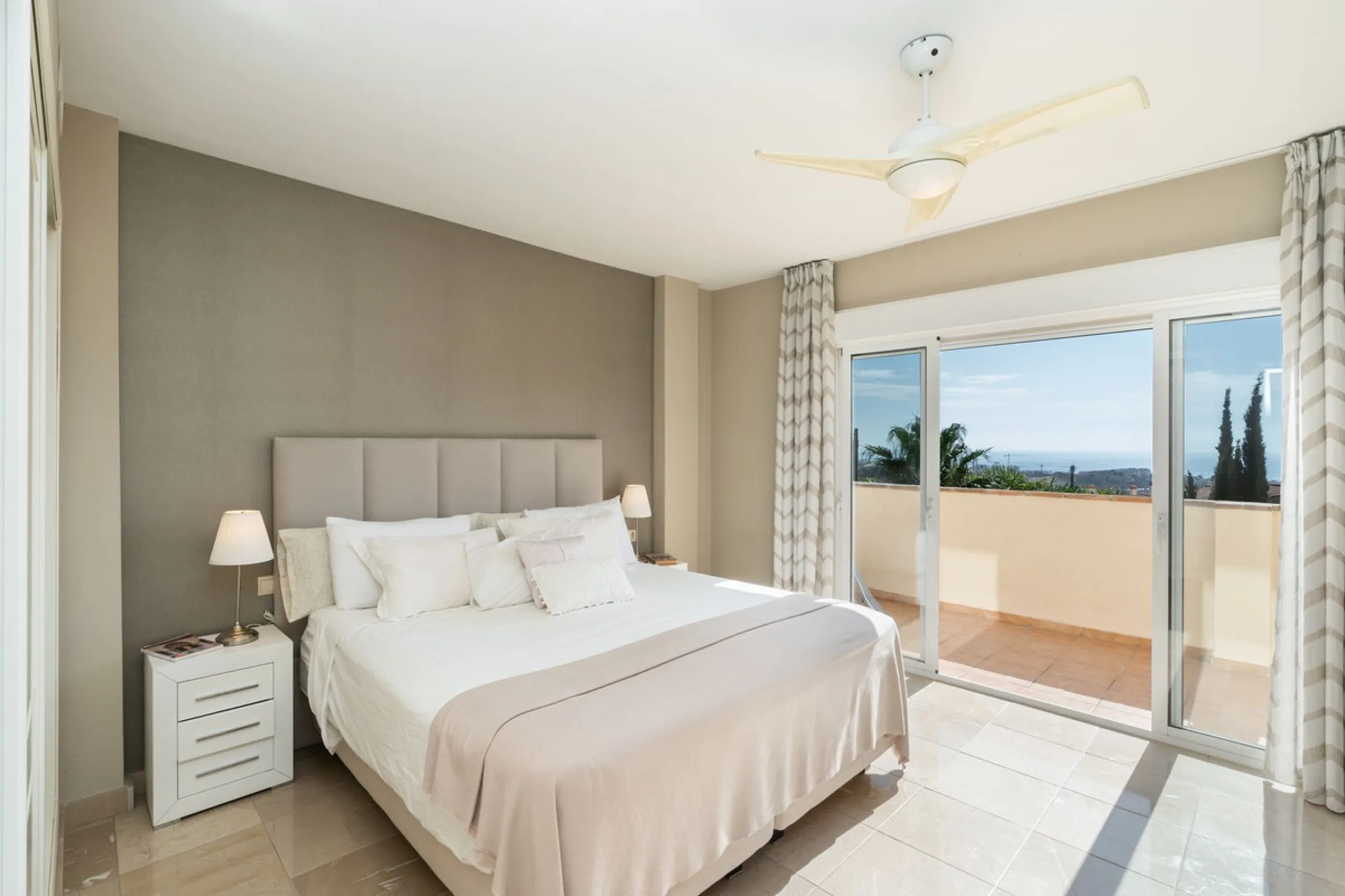 Located in the rolling hills of Mijas Costa, in the upper part of Riviera del Sol, this large villa offers the perfect balance of space, comfort, and convenience for family living. Positioned beside Cala Nova and right next to the exciting new One Bali Vi