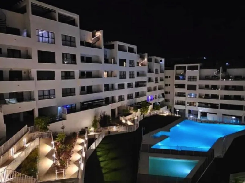 Attractive 4-Bedroom Duplex Penthouse in Estepona City – Stunning Sea and Mountain Views with Luxury Amenities!