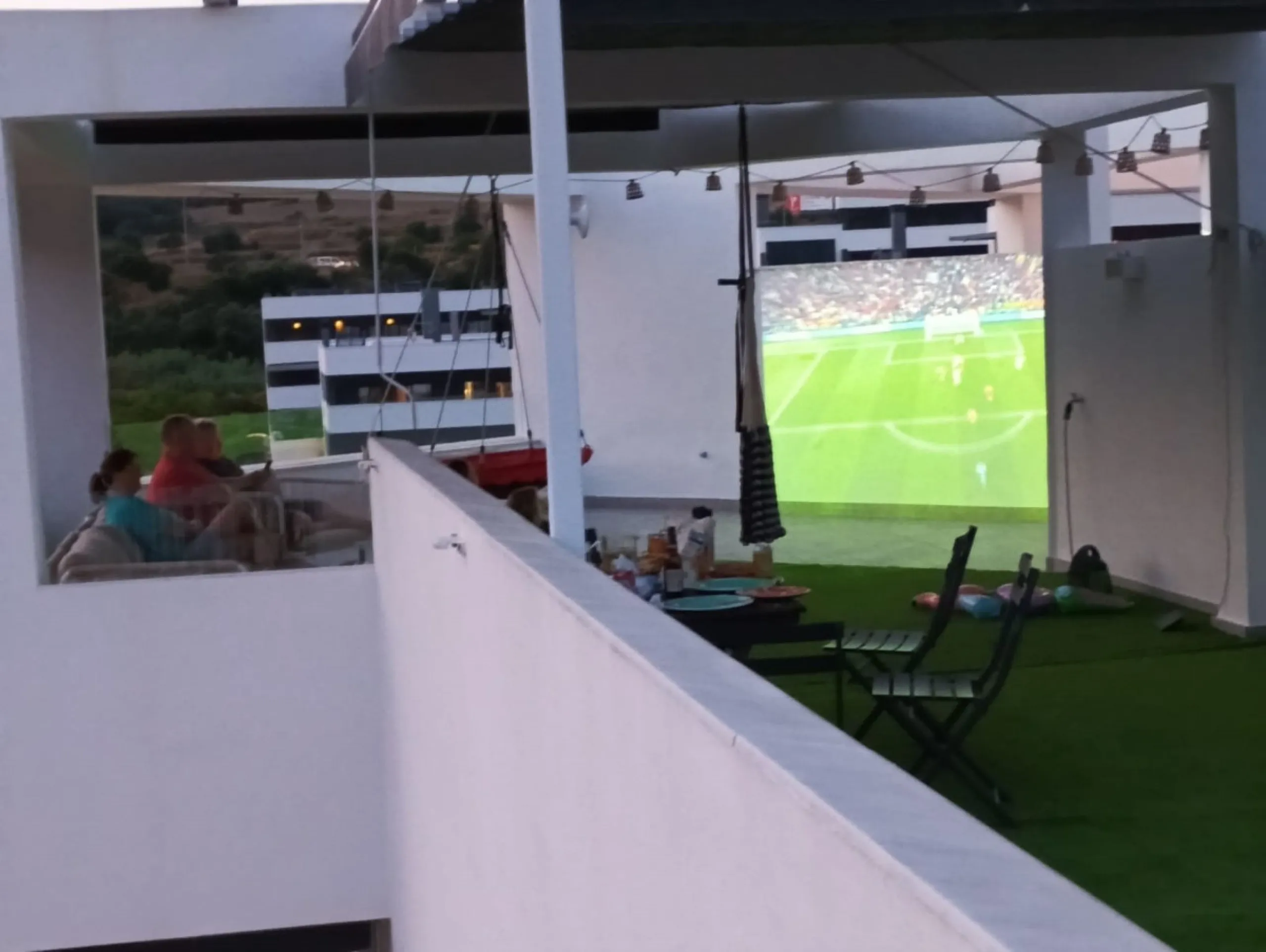 Attractive 4-Bedroom Duplex Penthouse in Estepona City – Stunning Sea and Mountain Views with Luxury Amenities!