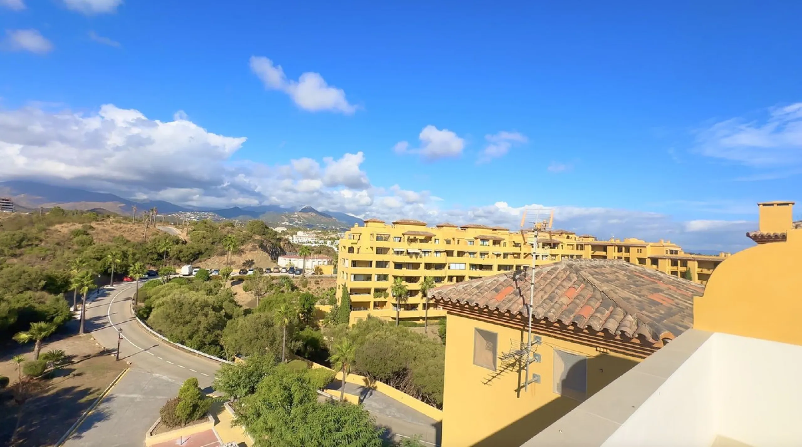 This exceptional triplex penthouse stands out as one of the most unique and meticulously designed properties in the Selwo area of Estepona. Its current owners, **renowned interior designers**, carried out a complete **bespoke, full-scale renovation**, ori