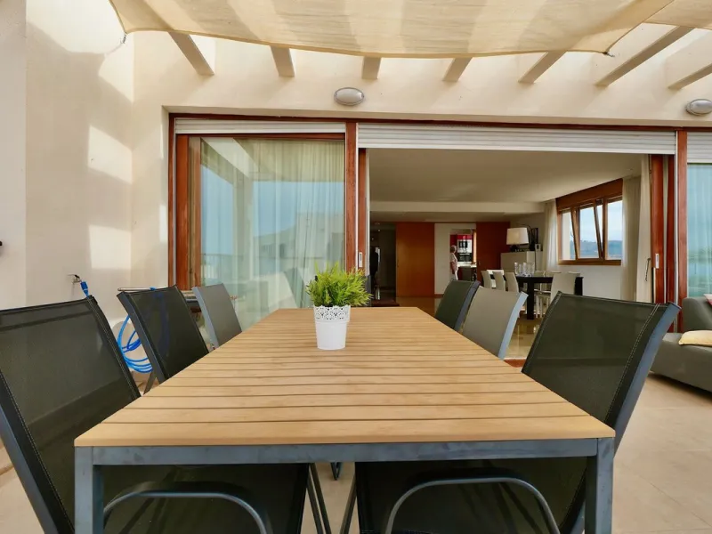 Apartment - Penthouse в продаже в Marbella, Málaga. В доме 3 спален и 3 ванных комнат. Площадь дома 186 м². Площадь участка 43 м²