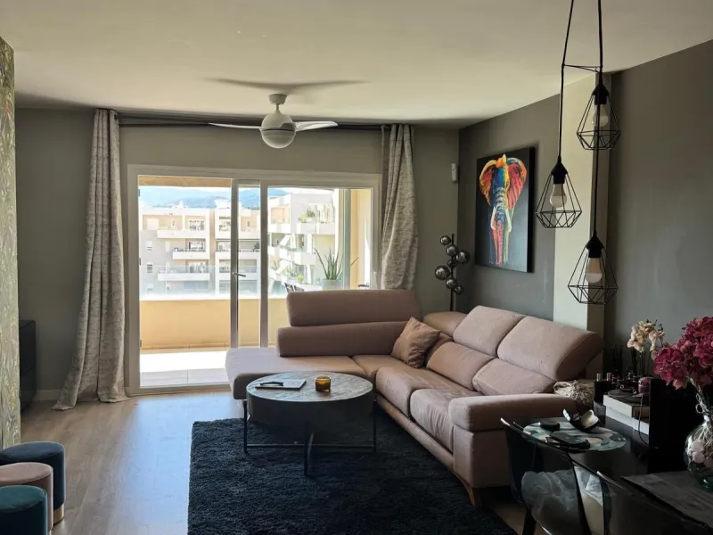 Beautiful apartment For Sale in Albatros! with amazing sea views!
