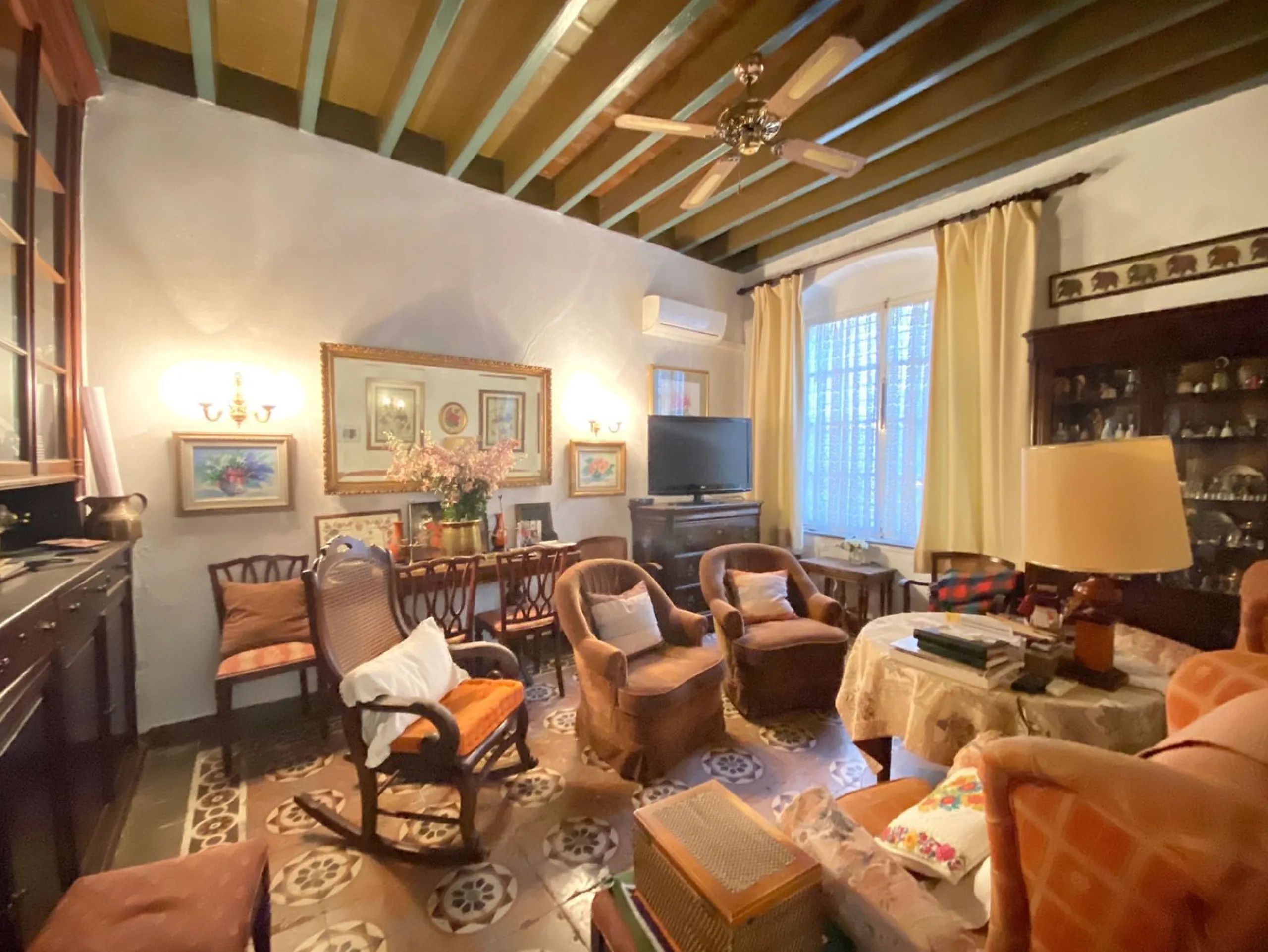 An iconic building in Marbella's old town, located in the heart of Plaza de los Naranjos.