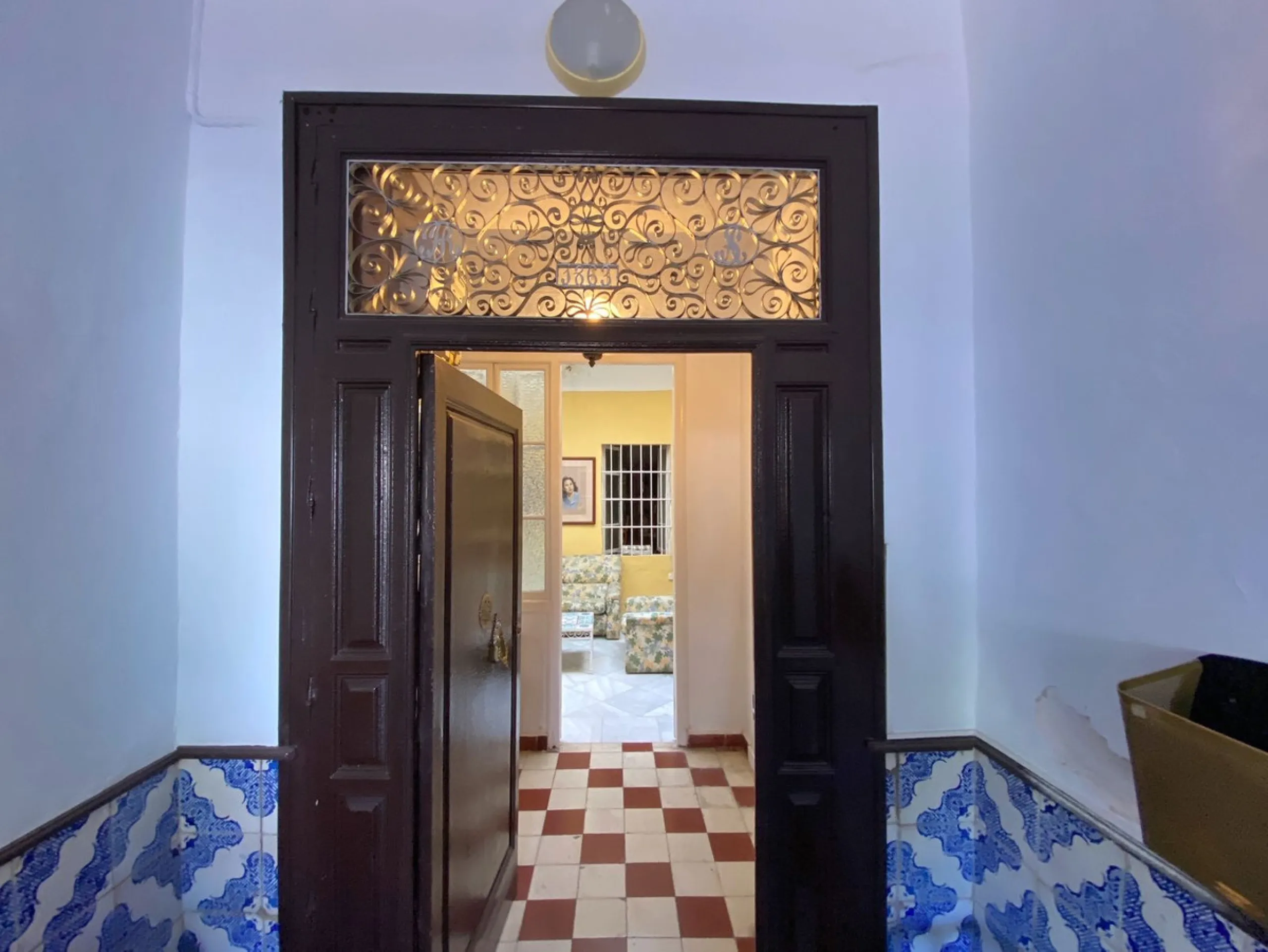 An iconic building in Marbella's old town, located in the heart of Plaza de los Naranjos.