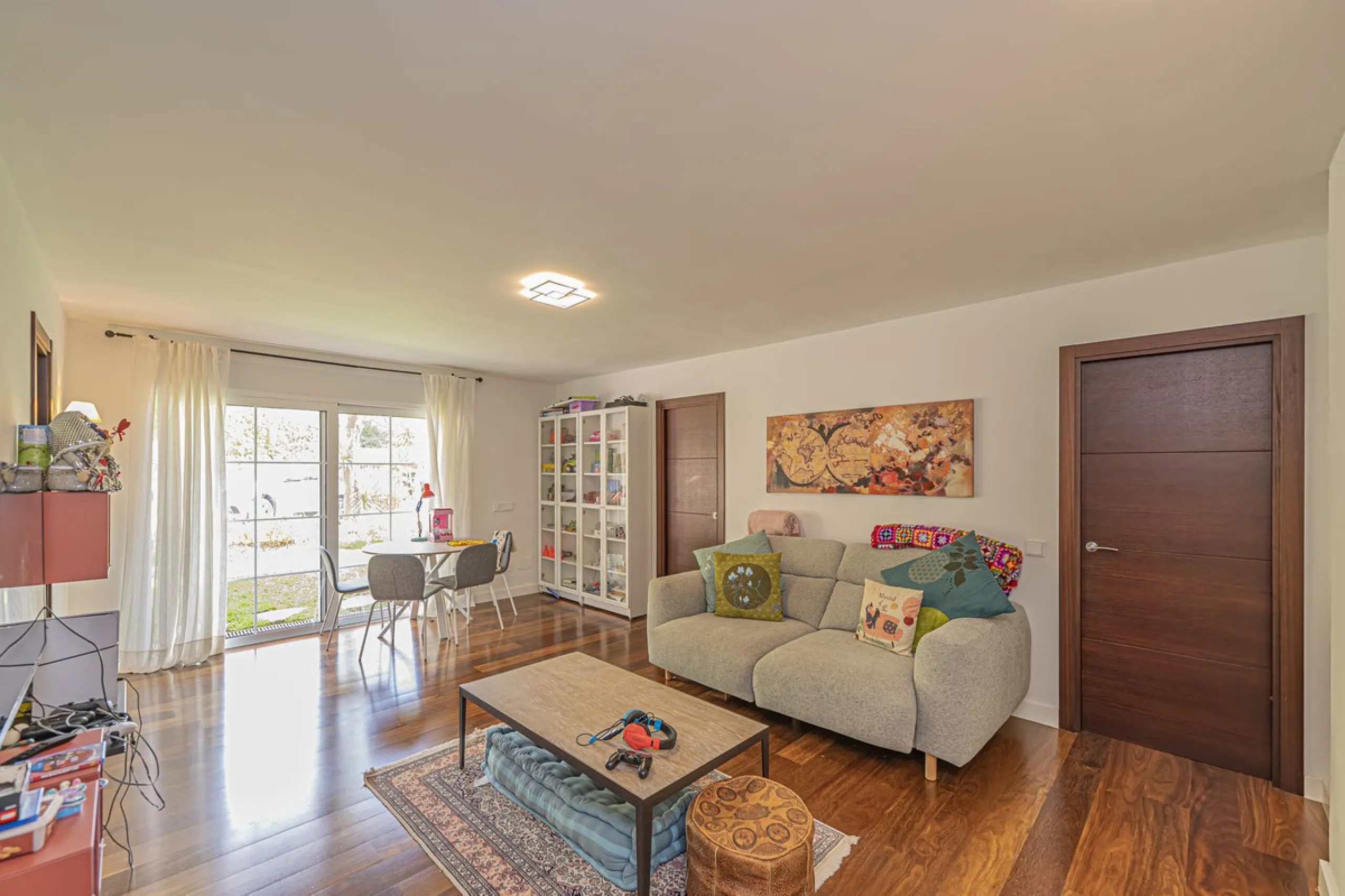 VILLA WITH LARGE PLOT NEXT TO EL PARAÍSO GOLF