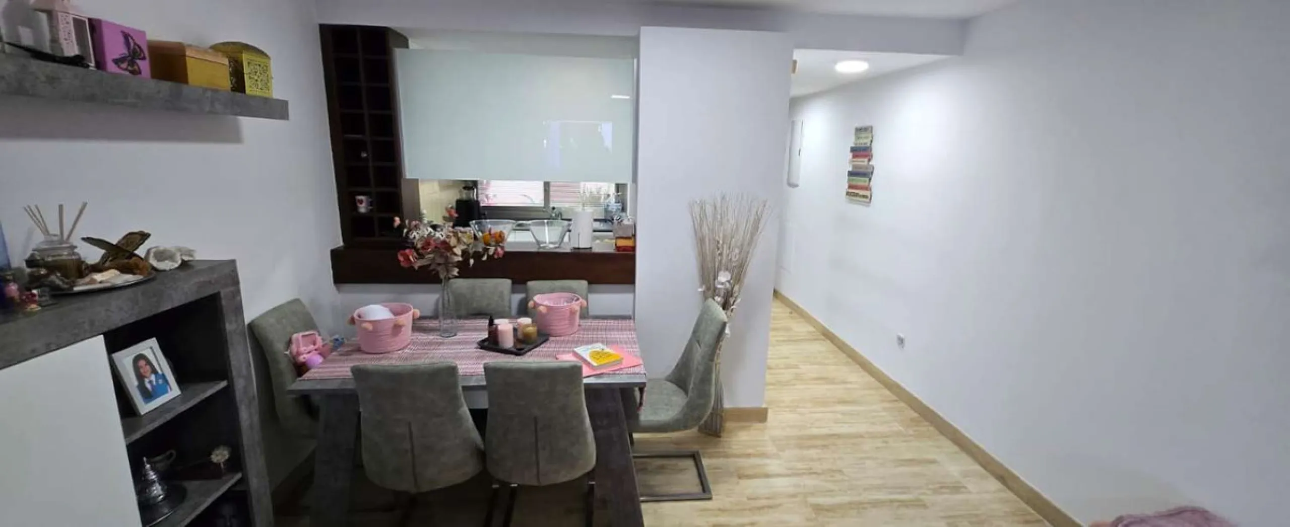 Apartment - Middle Floor Apartment в продаже в Mijas, Málaga. В доме 1 спален и 1 ванных комнат. Площадь дома 120 м²