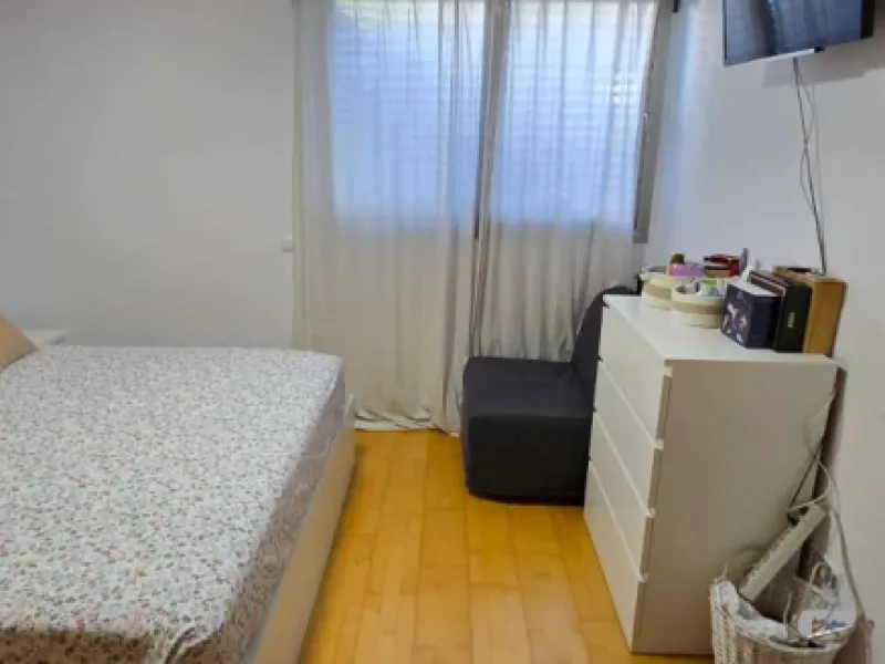 Apartment - Middle Floor Apartment в продаже в Mijas, Málaga. В доме 1 спален и 1 ванных комнат. Площадь дома 120 м²