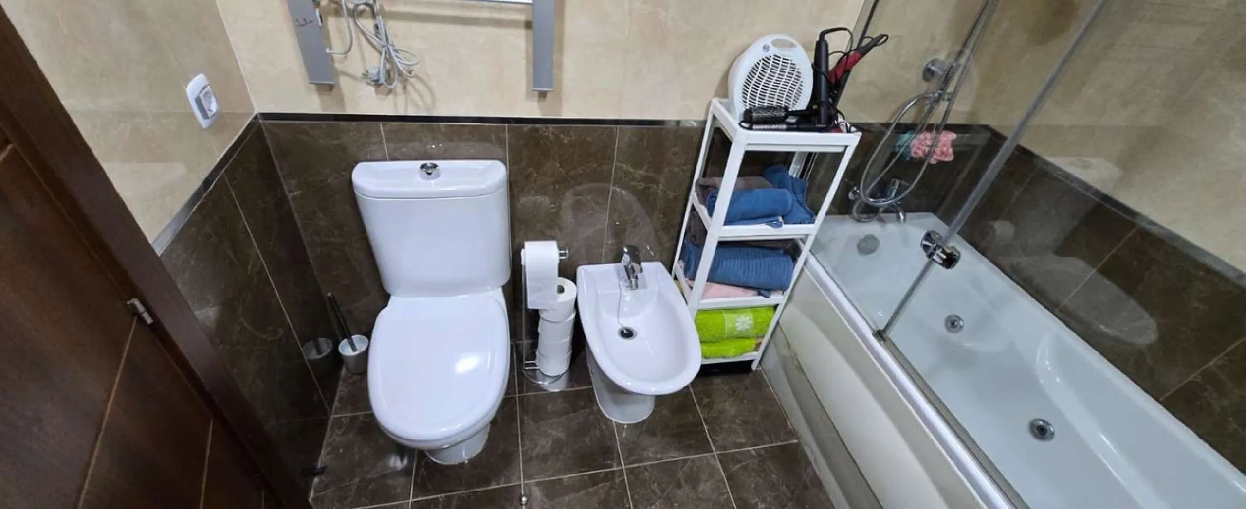 Apartment - Middle Floor Apartment в продаже в Mijas, Málaga. В доме 1 спален и 1 ванных комнат. Площадь дома 120 м²
