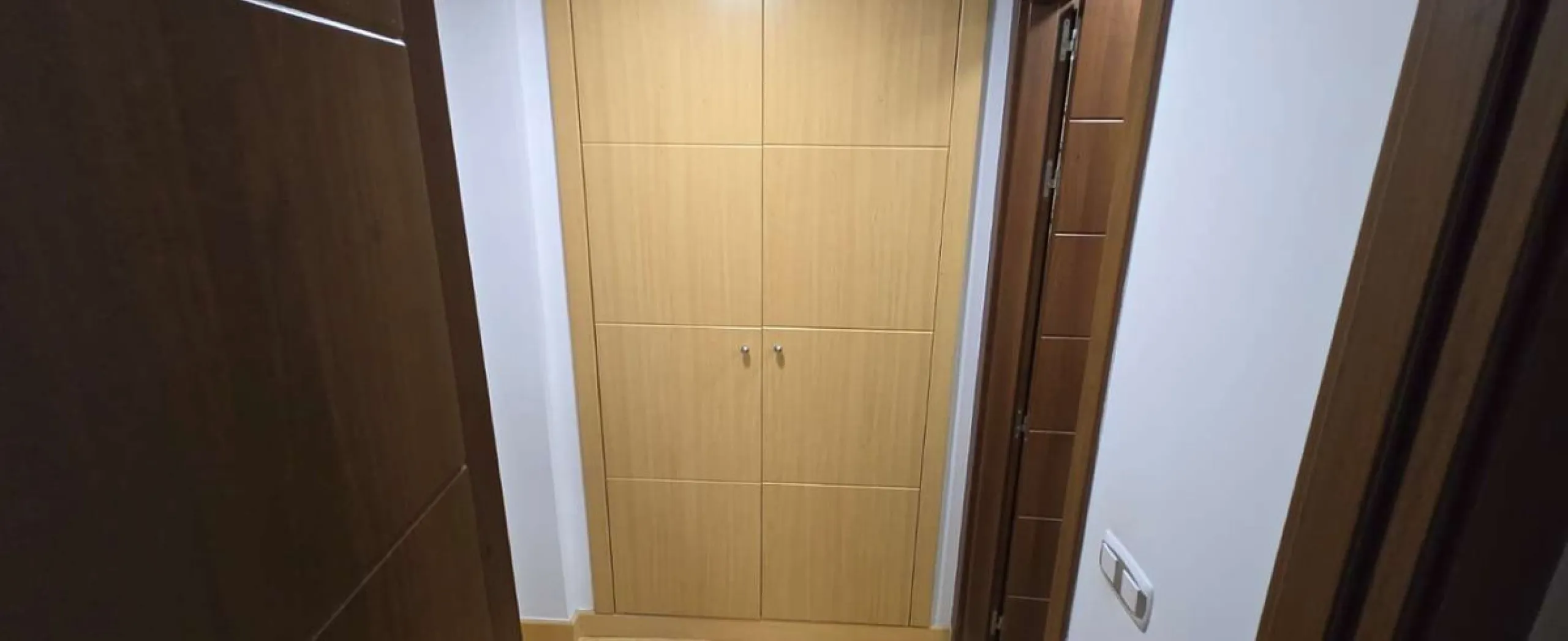 Apartment - Middle Floor Apartment в продаже в Mijas, Málaga. В доме 1 спален и 1 ванных комнат. Площадь дома 120 м²