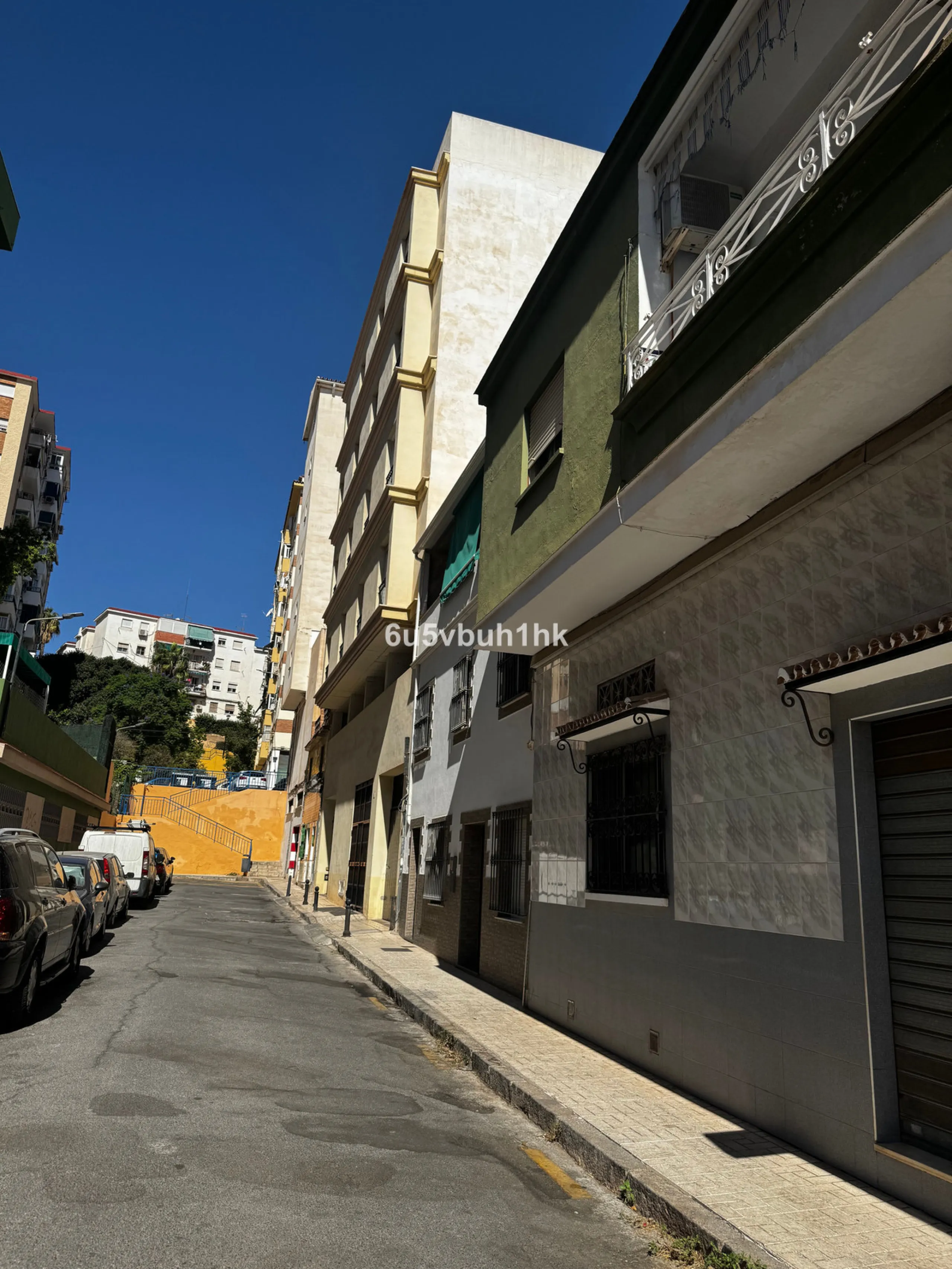 Commercial - Apartment Complex в продаже в Málaga, Málaga. Площадь дома 1230 м²