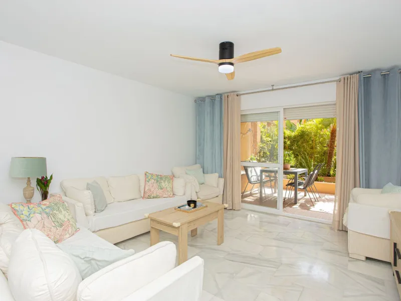 Apartment - Ground Floor Apartment в продаже в Marbella, Málaga. В доме 2 спален и 2 ванных комнат. Площадь дома 123 м²