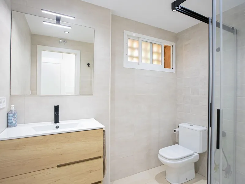 Apartment - Ground Floor Apartment в продаже в Marbella, Málaga. В доме 2 спален и 2 ванных комнат. Площадь дома 123 м²