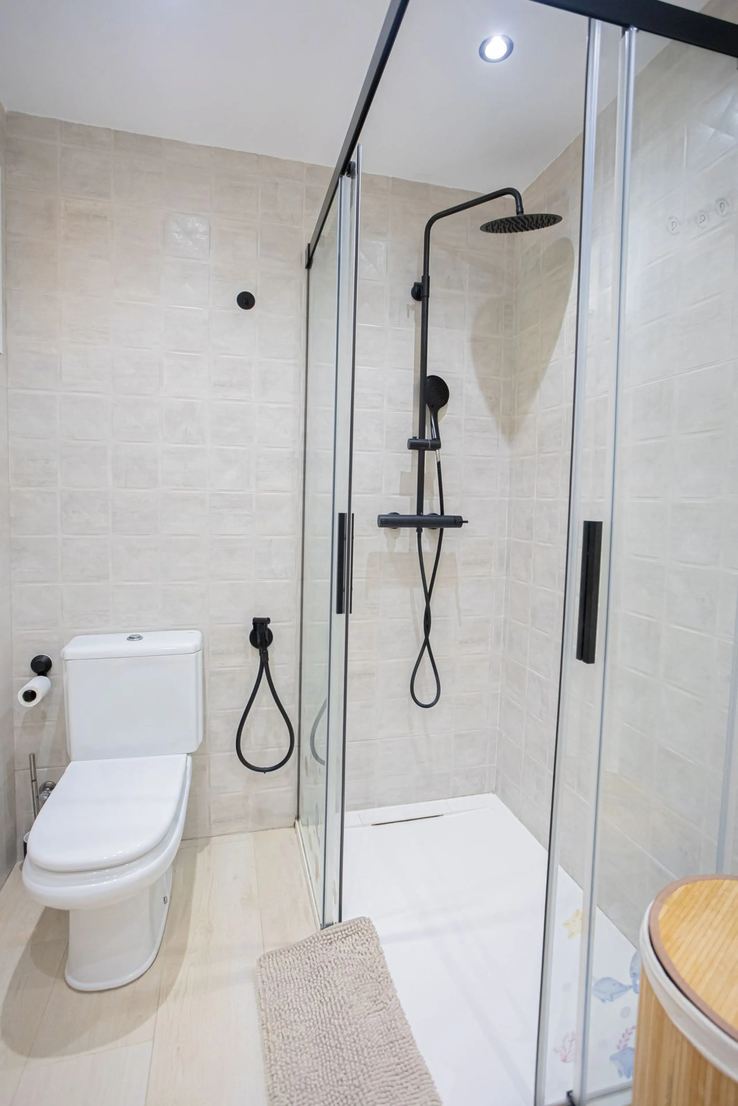 Apartment - Ground Floor Apartment в продаже в Marbella, Málaga. В доме 2 спален и 2 ванных комнат. Площадь дома 123 м²