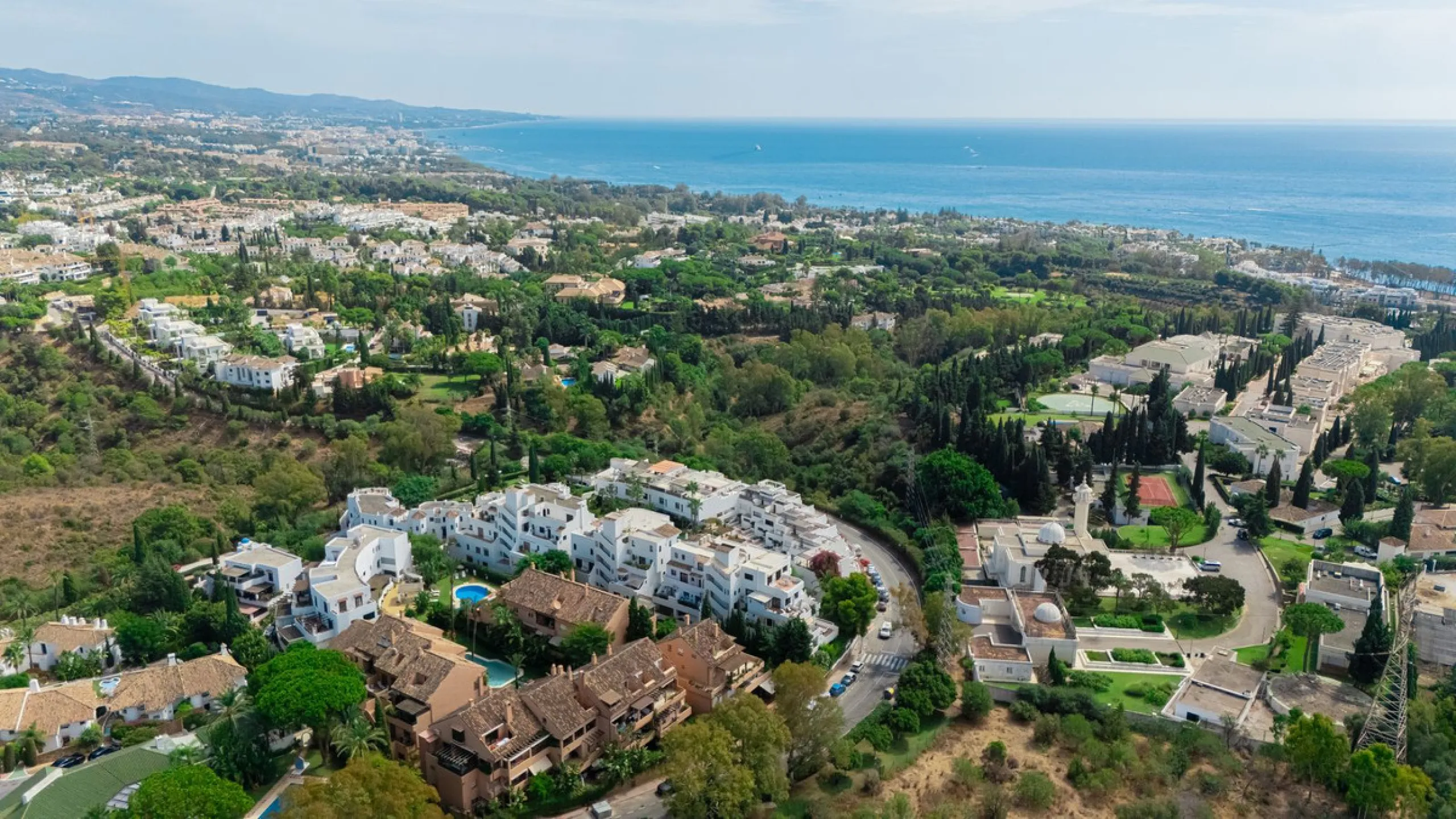 Apartment - Ground Floor Apartment в продаже в Marbella, Málaga. В доме 2 спален и 2 ванных комнат. Площадь дома 123 м²