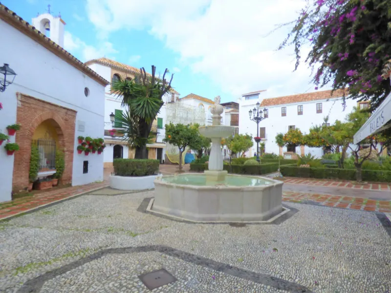 A unique purchasing opportunity, as this is the only development plot still available in Marbella's Old Town.