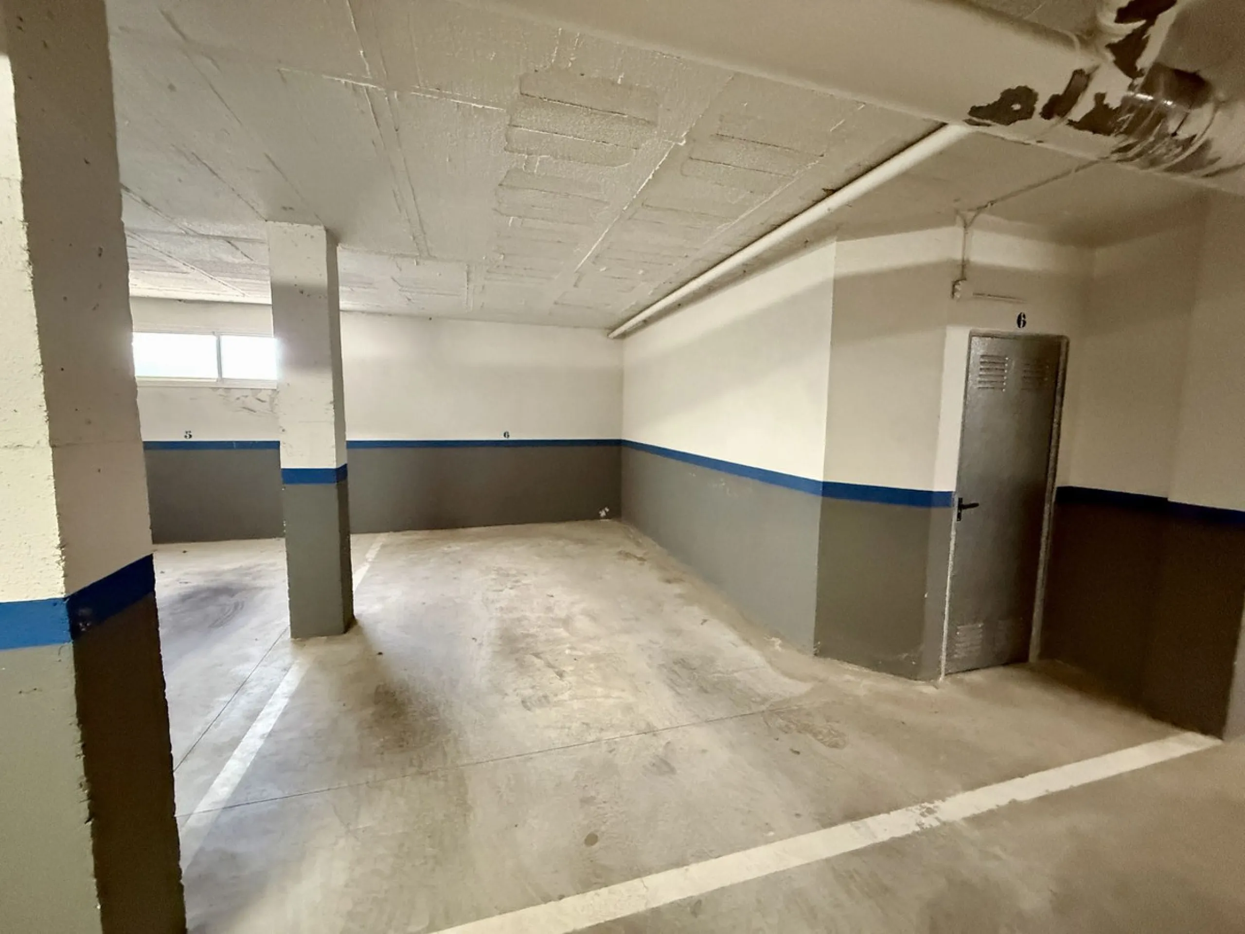 Apartment - Middle Floor Apartment в продаже в Marbella, Málaga. В доме 2 спален и 3 ванных комнат. Площадь дома 100 м²
