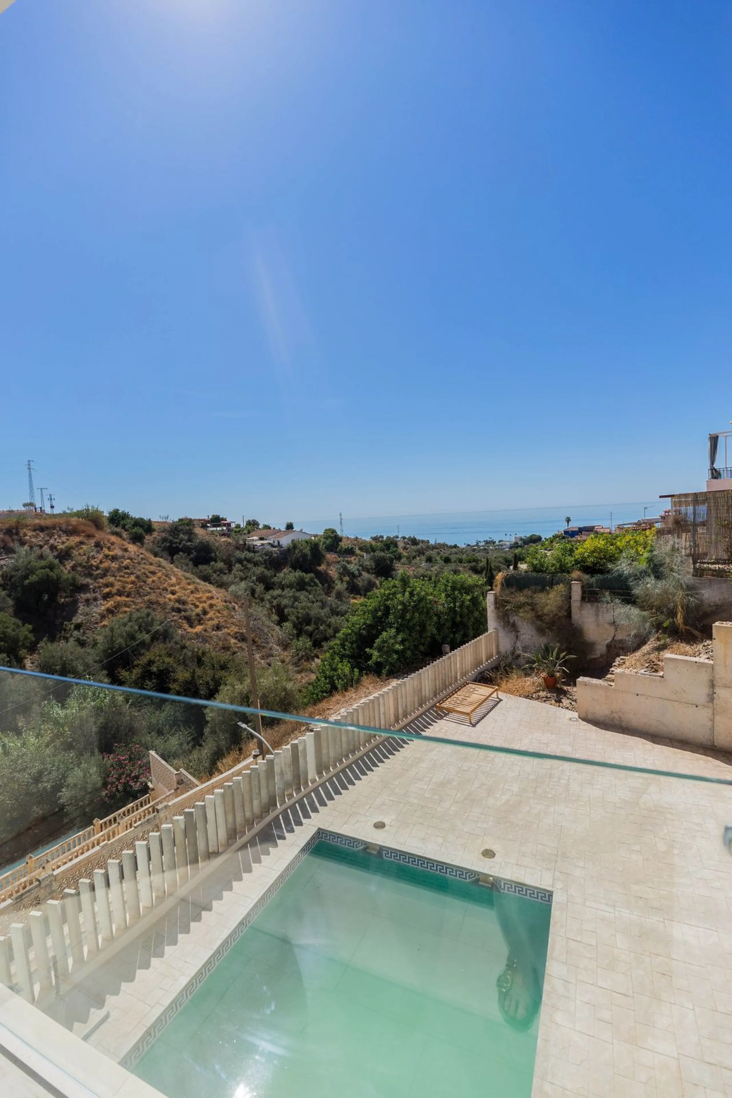 House - Detached Villa в продаже в Vélez-Málaga, Málaga. В доме 5 спален и 3 ванных комнат. Площадь дома 295 м²