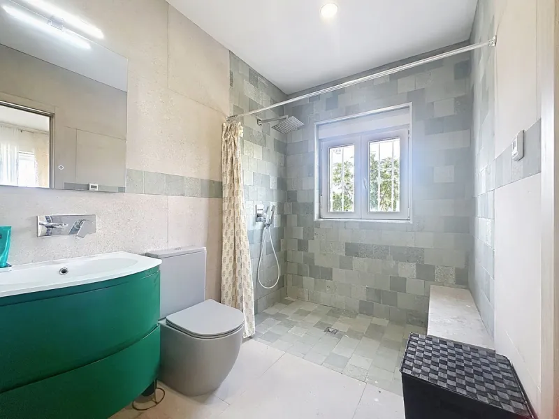 Exclusive Villa in Buenas Noches, Estepona – Prime Location between Gibraltar and Marbella