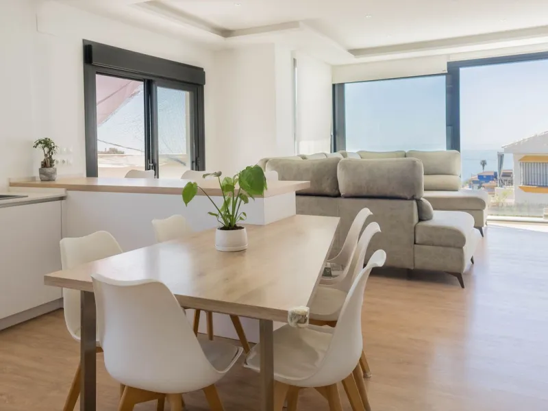 House - Detached Villa в продаже в Vélez-Málaga, Málaga. В доме 5 спален и 3 ванных комнат. Площадь дома 295 м²