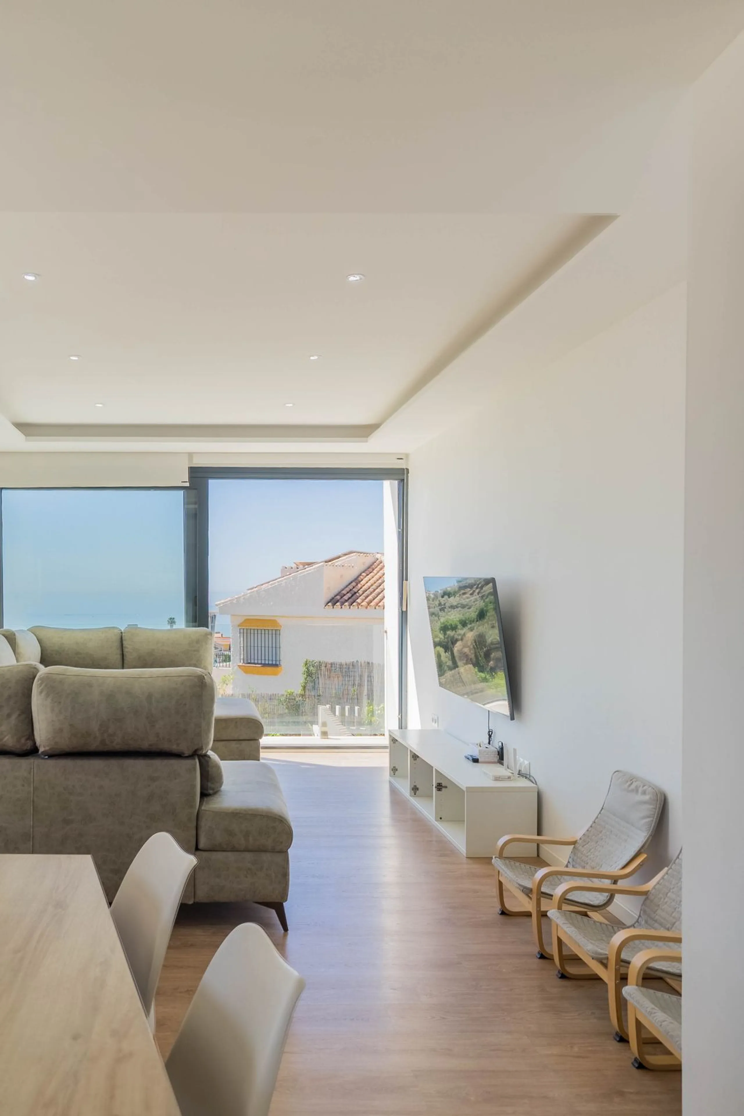 House - Detached Villa в продаже в Vélez-Málaga, Málaga. В доме 5 спален и 3 ванных комнат. Площадь дома 295 м²