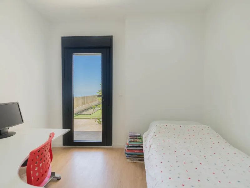 House - Detached Villa в продаже в Vélez-Málaga, Málaga. В доме 5 спален и 3 ванных комнат. Площадь дома 295 м²