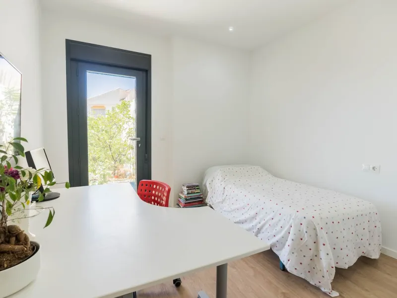 House - Detached Villa в продаже в Vélez-Málaga, Málaga. В доме 5 спален и 3 ванных комнат. Площадь дома 295 м²