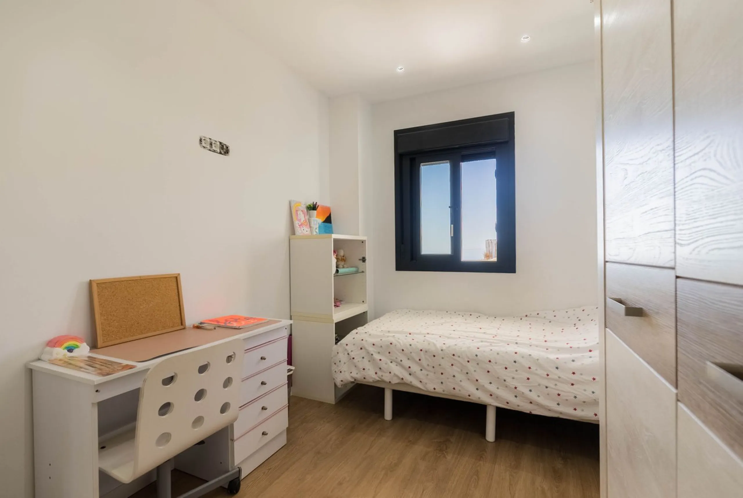 House - Detached Villa в продаже в Vélez-Málaga, Málaga. В доме 5 спален и 3 ванных комнат. Площадь дома 295 м²