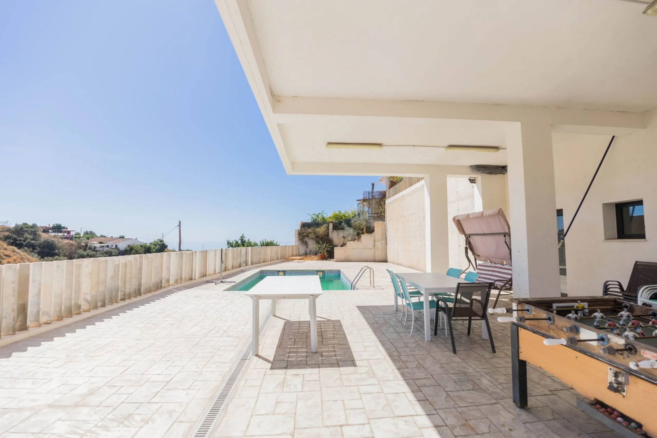 House - Detached Villa в продаже в Vélez-Málaga, Málaga. В доме 5 спален и 3 ванных комнат. Площадь дома 295 м²