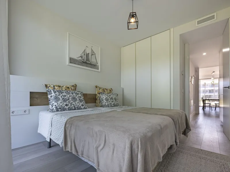 Apartment - Ground Floor Apartment в продаже в Estepona, Málaga. В доме 2 спален и 2 ванных комнат. Площадь дома 121 м²
