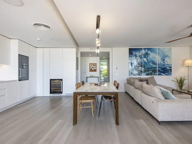 Apartment - Ground Floor Apartment в продаже в Estepona, Málaga. В доме 2 спален и 2 ванных комнат. Площадь дома 121 м²