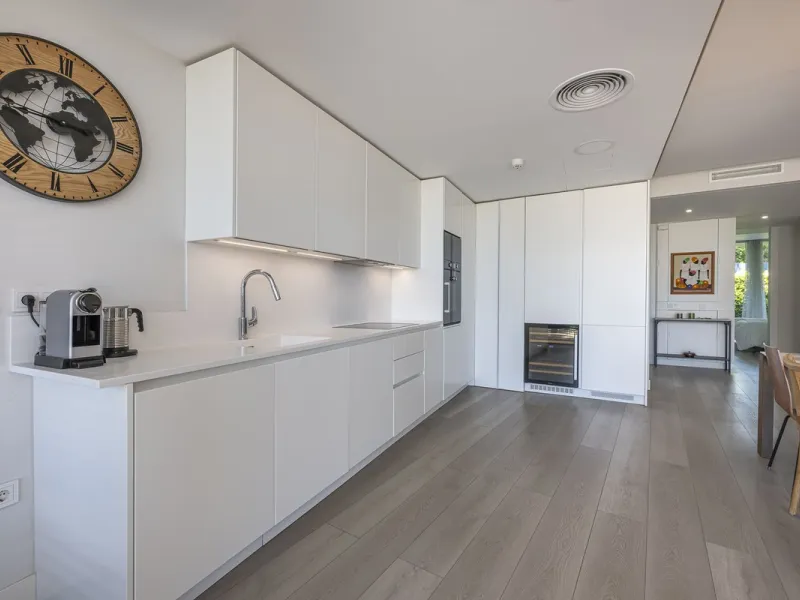 Apartment - Ground Floor Apartment в продаже в Estepona, Málaga. В доме 2 спален и 2 ванных комнат. Площадь дома 121 м²