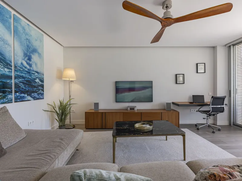 Apartment - Ground Floor Apartment в продаже в Estepona, Málaga. В доме 2 спален и 2 ванных комнат. Площадь дома 121 м²