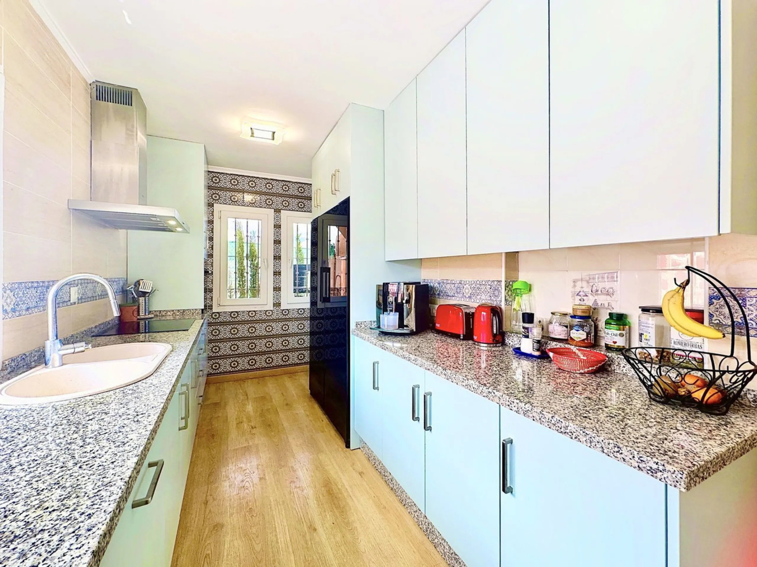 Exclusive Villa in Buenas Noches, Estepona – Prime Location between Gibraltar and Marbella