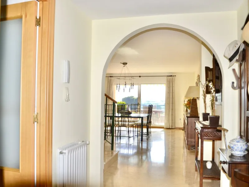 Exclusive Duplex Penthouse on the Front Line of Golf – Guadalmina Alta