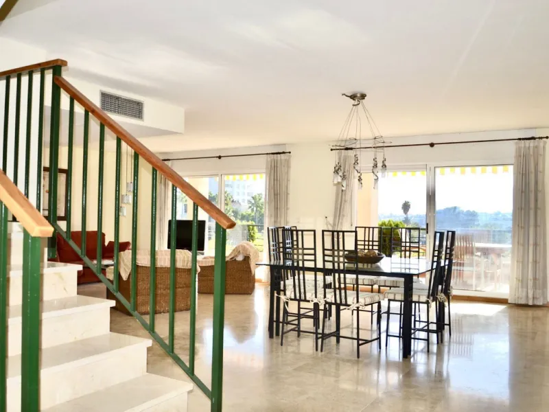 Exclusive Duplex Penthouse on the Front Line of Golf – Guadalmina Alta