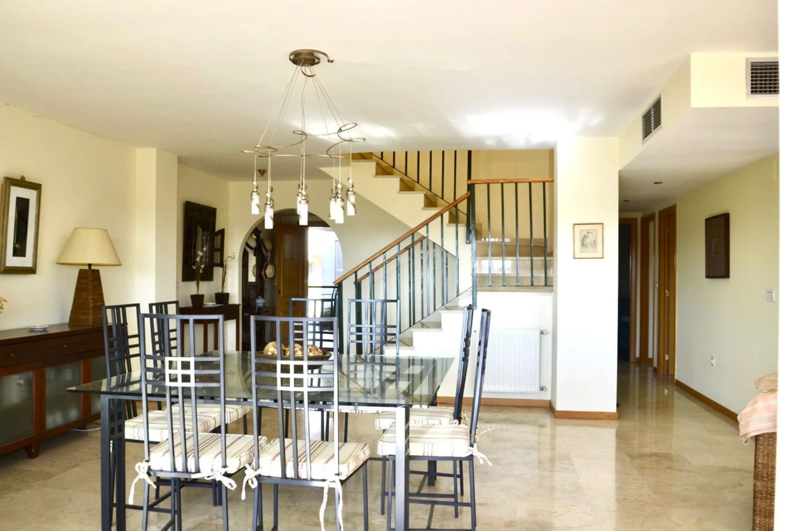 Exclusive Duplex Penthouse on the Front Line of Golf – Guadalmina Alta