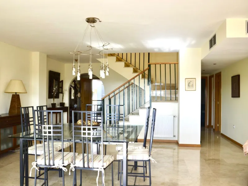 Exclusive Duplex Penthouse on the Front Line of Golf – Guadalmina Alta