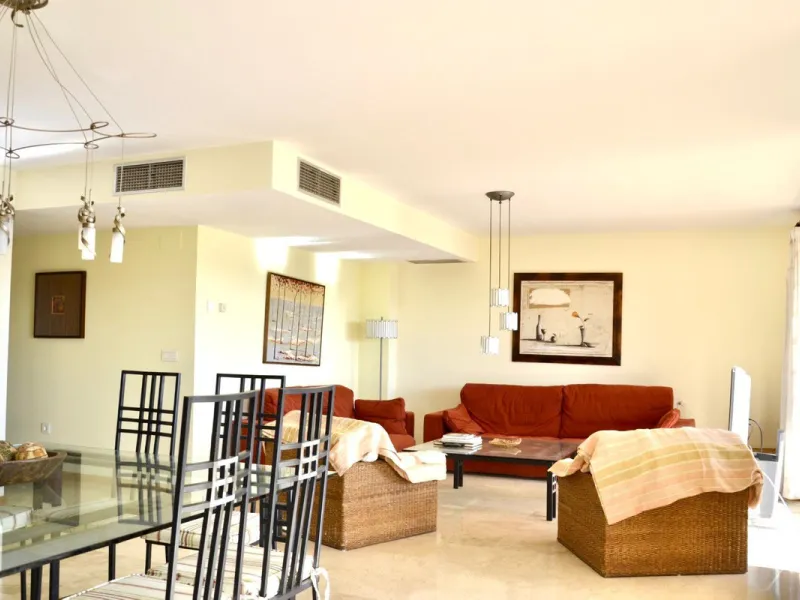 Exclusive Duplex Penthouse on the Front Line of Golf – Guadalmina Alta