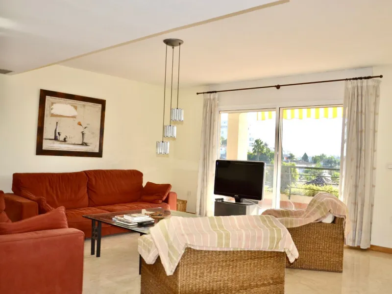 Exclusive Duplex Penthouse on the Front Line of Golf – Guadalmina Alta