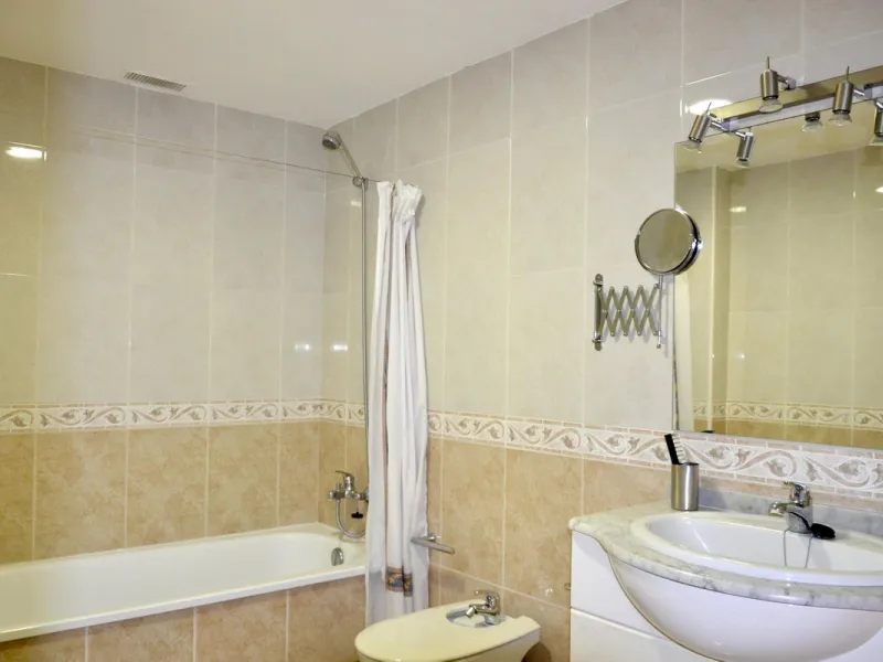 Exclusive Duplex Penthouse on the Front Line of Golf – Guadalmina Alta