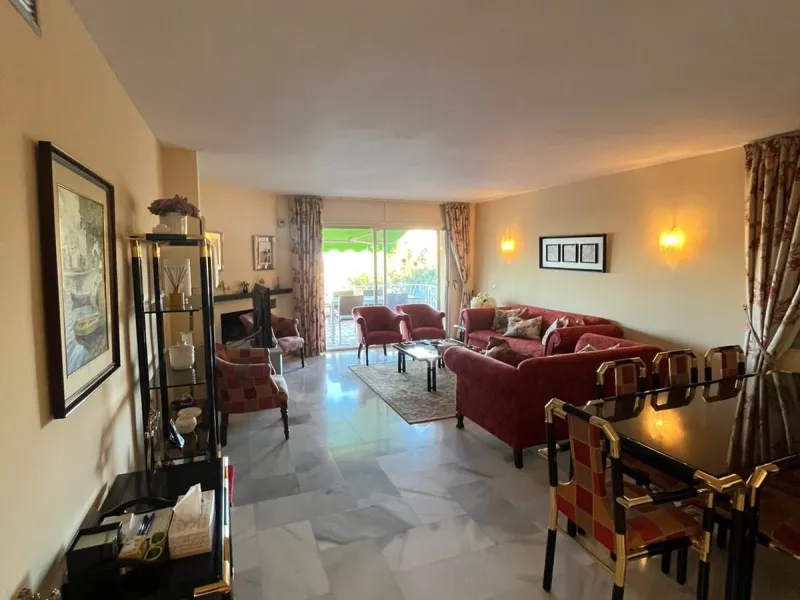 Unique property - and great opportunity to make a full reform.